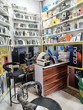 avi007p online show from December 2025 08:27:02 AM