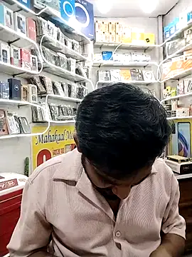 avi007p online show from February 2026 12:50:02 PM