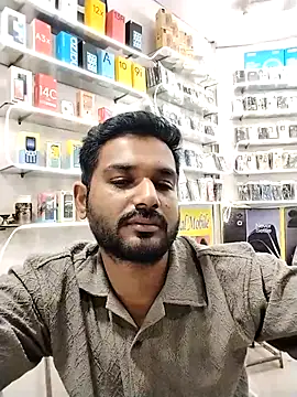 avi007p online show from October 2025 01:54:02 PM