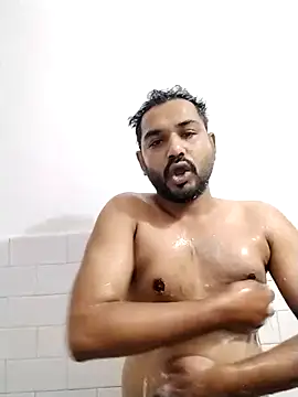 avi007p online show from December 2025 02:34:01 PM