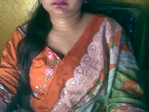 Snapshot of Saniya_K chatting on October 2025 07:26:02 PM Saniya K online show from October 2025 07:26:02 PM