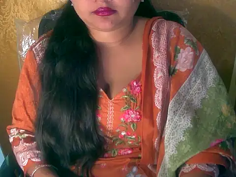 Snapshot of Saniya_K chatting on October 2025 06:21:01 AM Saniya K online show from October 2025 06:21:01 AM