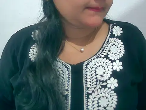 Saniya K online show from December 2025 11:09:01 AM