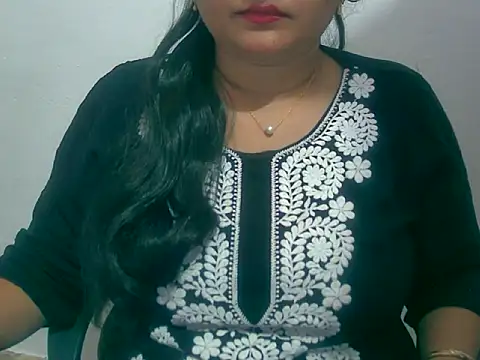 Saniya K online show from November 2025 04:06:02 PM