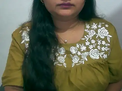 Saniya K online show from November 2025 03:59:02 PM