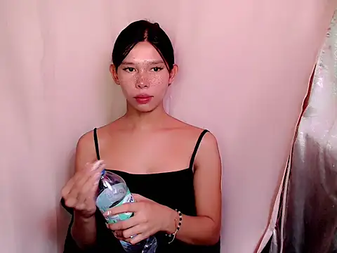 slutty whore anne online show from November 2025 05:44:01 AM