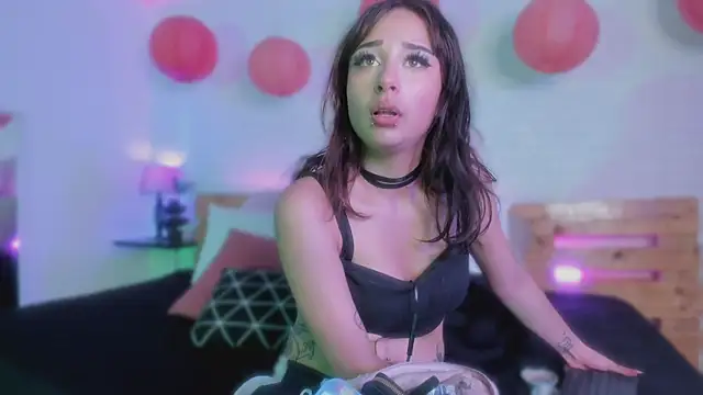 Anie sp online show from October 2025 07:36:01 PM