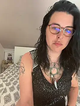 LadyNocturne online show from May 2026 01:42:01 PM