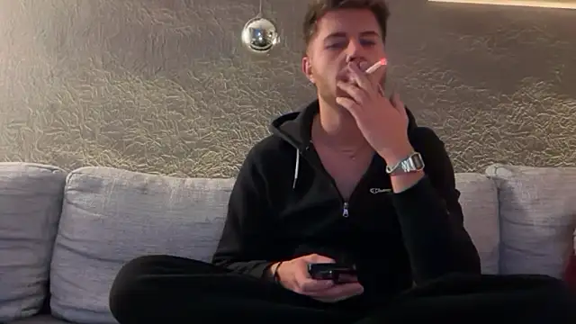 RioBlaze online show from November 2025 05:46:05 PM