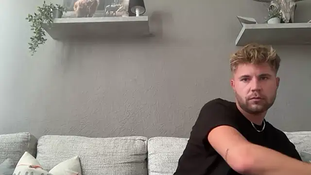 RioBlaze online show from September 2025 12:54:01 PM