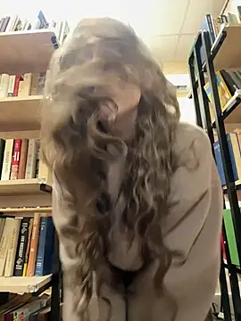 FroggyAnna online show from March 2026 06:29:02 PM