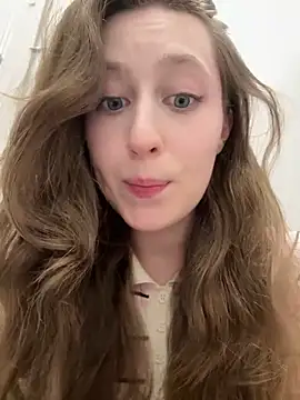 FroggyAnna online show from June 2026 05:01:01 PM