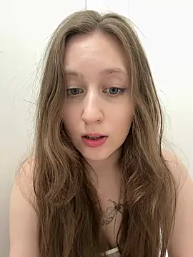FroggyAnna online show from July 2026 04:04:01 PM