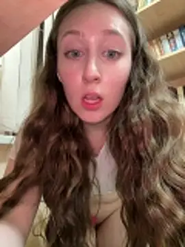 FroggyAnna online show from April 2026 07:58:02 PM