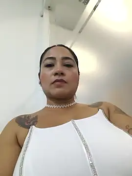 julieta evanns1 online show from January 2026 08:16:02 PM