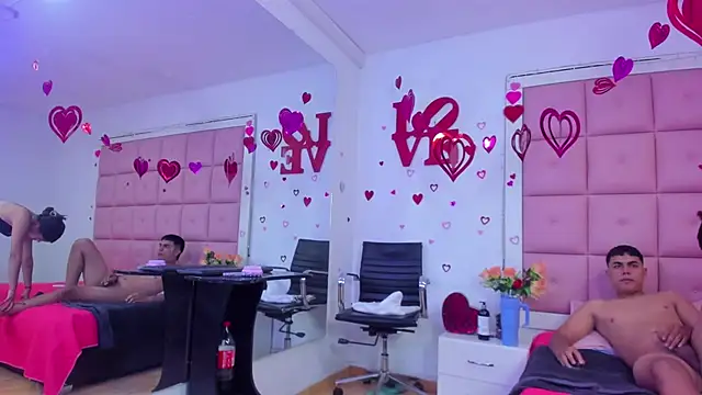 Aliss Aron online show from February 2026 12:04:01 PM