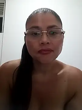 Isbettyche online show from September 2025 02:10:01 AM
