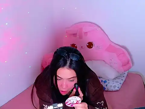 SofiKray online show from November 2025 10:57:02 PM