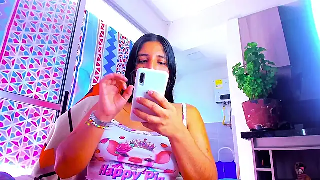 Snapshot of laura_goddess_ts chatting on October 2025 02:03:02 PM laura goddess ts online show from October 2025 02:03:02 PM