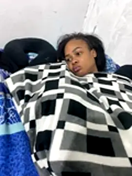 sexy-colombiana online show from December 2025 05:47:02 PM