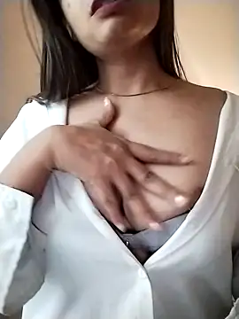 Sexy vernilla online show from November 2025 10:42:01 PM