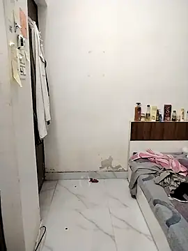 Sexy vernilla online show from March 2026 05:46:02 PM