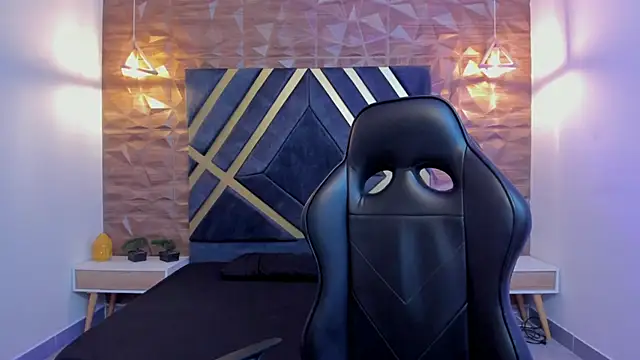 Snapshot of Alana_cox_ chatting on December 2025 11:26:02 PM Alana cox online show from December 2025 11:26:02 PM