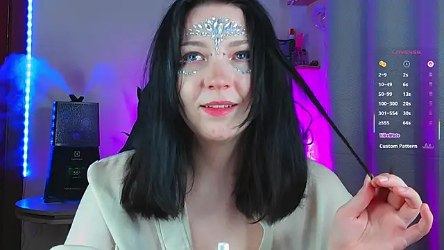 Snapshot of Liraras chatting on November 2025 03:01:02 PM Liraras online show from November 2025 03:01:02 PM