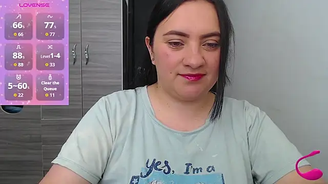 EmilySpicy online show from September 2025 04:09:02 PM