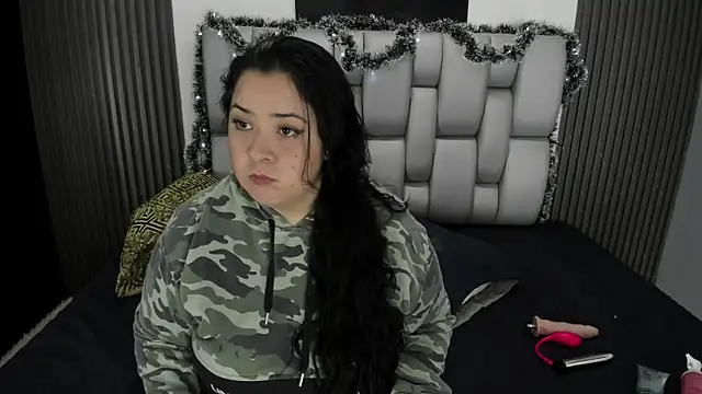 Bora Lajuana online show from January 2026 03:32:01 AM