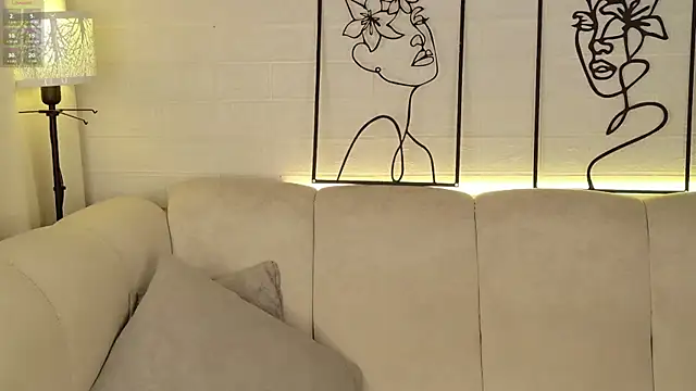 VioletBlacke  online show from January 2026 01:04:01 PM