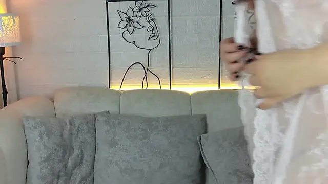 VioletBlacke  online show from January 2026 01:15:01 PM