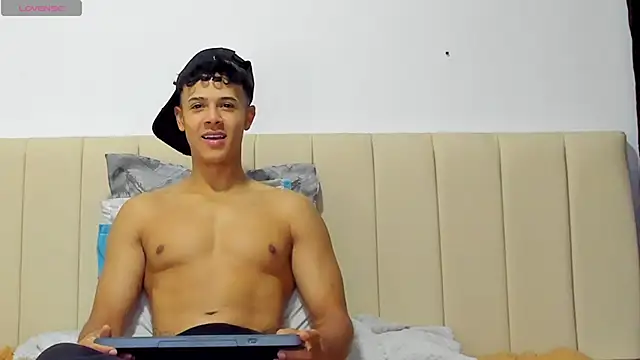 Alex Colton7 online show from September 2025 01:50:01 AM