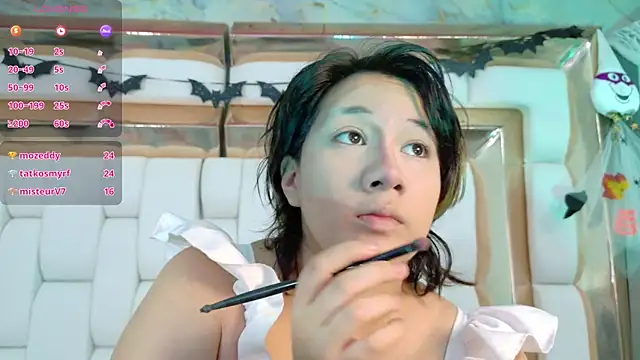 cosplaydate online show from October 2025 02:45:01 AM