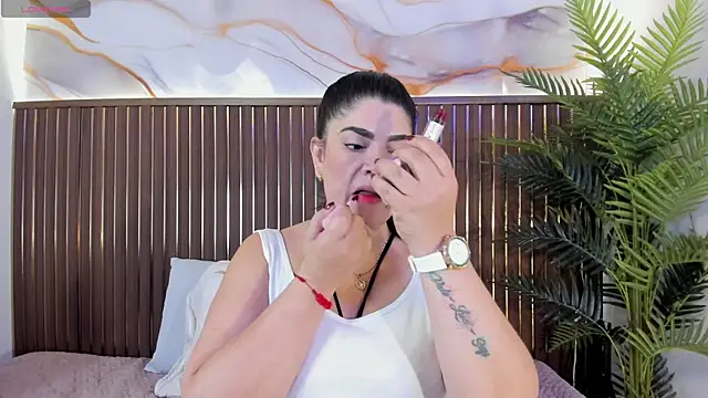 Roxie-NS online show from March 2026 01:00:01 PM