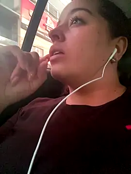 LoanaSantos online show from October 2025 09:27:01 PM