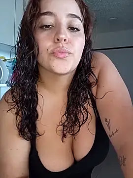 LoanaSantos online show from November 2025 09:18:01 PM