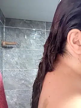 LoanaSantos online show from April 2026 09:54:01 PM