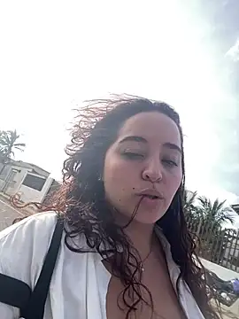 LoanaSantos online show from September 2025 09:43:02 PM