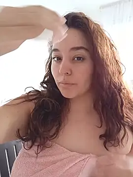 LoanaSantos online show from May 2026 09:25:02 PM