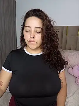 LoanaSantos online show from March 2026 11:05:02 PM