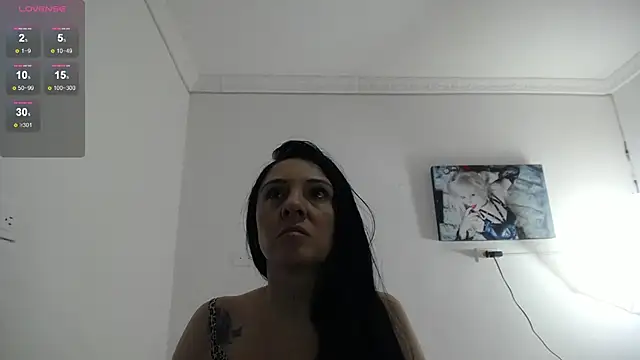 Snapshot of PamelaMartini chatting on October 2025 10:05:02 AM PamelaMartini online show from October 2025 10:05:02 AM