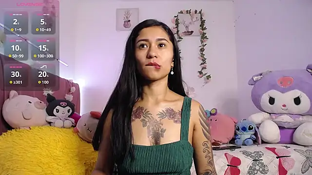 Liahdiaz  online show from February 2026 01:44:02 PM