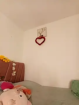 Liahdiaz  online show from September 2025 04:24:01 PM