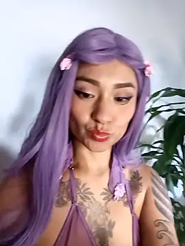 Liahdiaz  online show from December 2025 04:11:01 PM