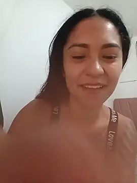 Liahdiaz  online show from May 2026 02:58:01 PM