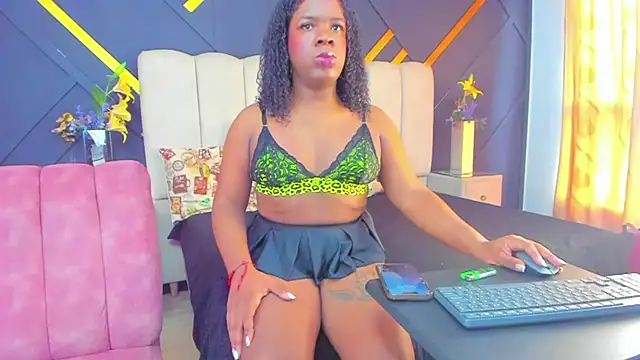 LicyEvans1 online show from June 2026 02:56:01 PM