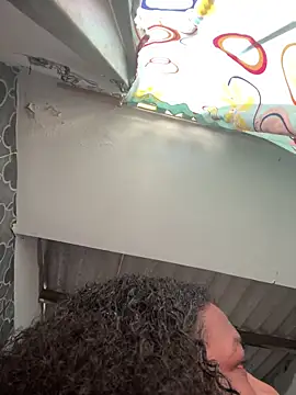 LicyEvans1 online show from April 2026 08:15:02 PM