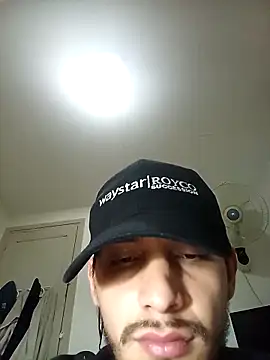 Snapshot of Juandavidbolivar chatting on November 2025 02:38:02 AM Juandavidbolivar online show from November 2025 02:38:02 AM