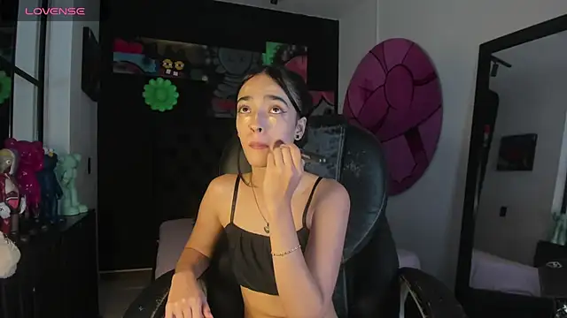 miIa bratz online show from March 2026 07:47:01 PM